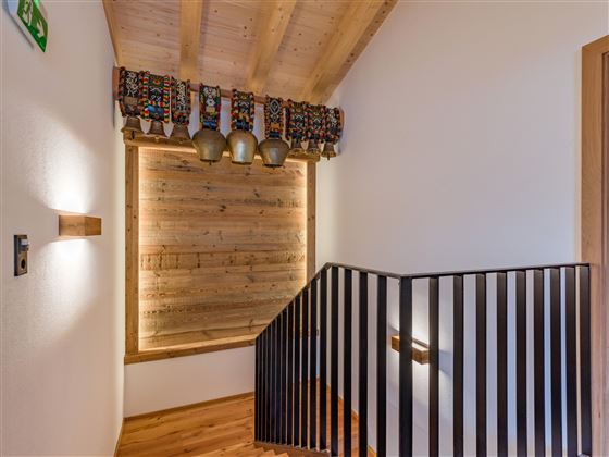Alt trifft modern bei unserem Stiegenhaus