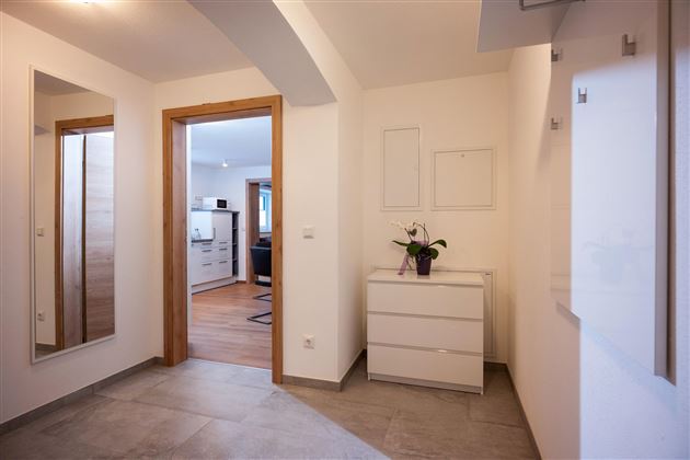 Am_Brummelbach_Pfarrgasse_17_Westendorf_Garderobe_