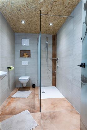 App. Hohe Salve Badezimmer