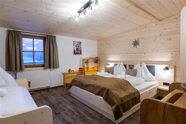 App. Hohe Salve Schlaffzimmer III