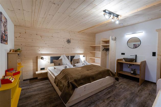 App. Hohe Salve Schlafzimmer IV