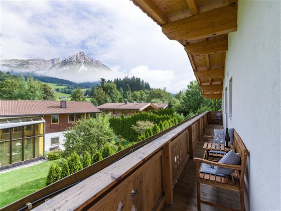 App. Zirbe Balkon_Aussicht