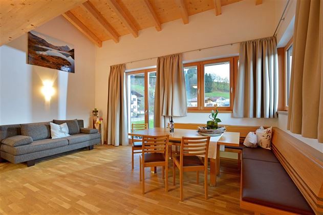 App Bichler, Wohnzimmer