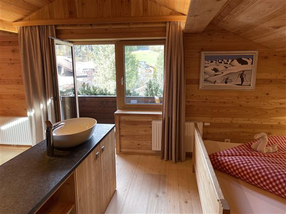 Appartement 1 Blick von Schlafzimmereingang aus