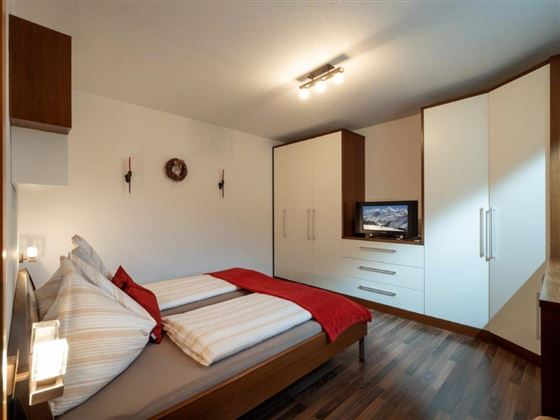 Appartement 1, Schlafzimmer