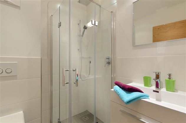 Appartement 2 Badezimmer