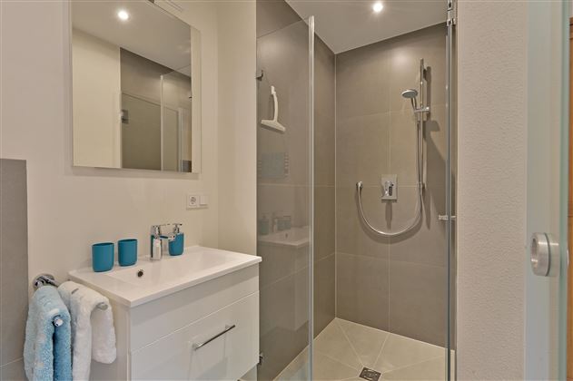 Appartement-Beate-Badhausweg-35-Brixen-Badezimmer