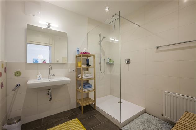 Appartement_Burgi_Braeugasse_2_Hopfgarten_Badezimm