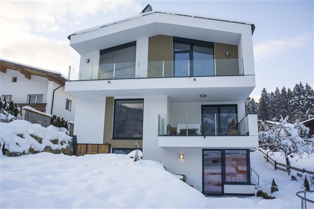 Appartement-Katharine-Soell-Muehlleiten-15-Haus-Wi