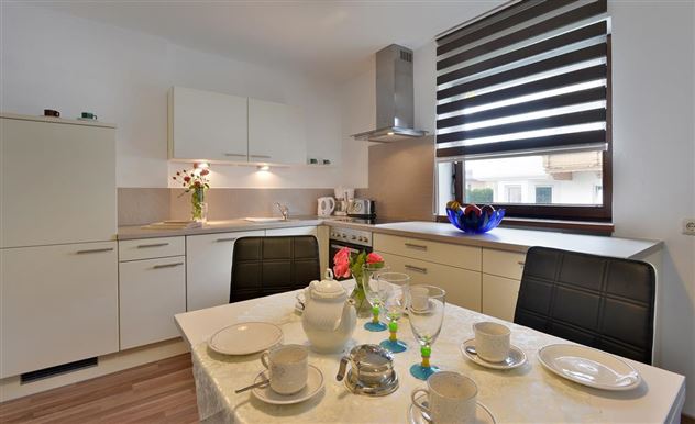 Appartement Seidner Kueche EG