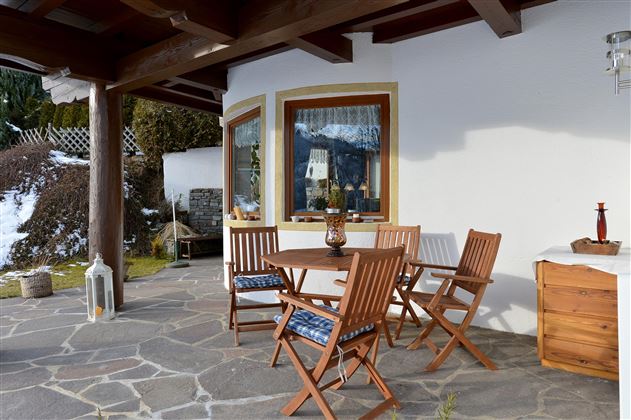 Appartement-Sibylle-Kirchberg-Terrasse