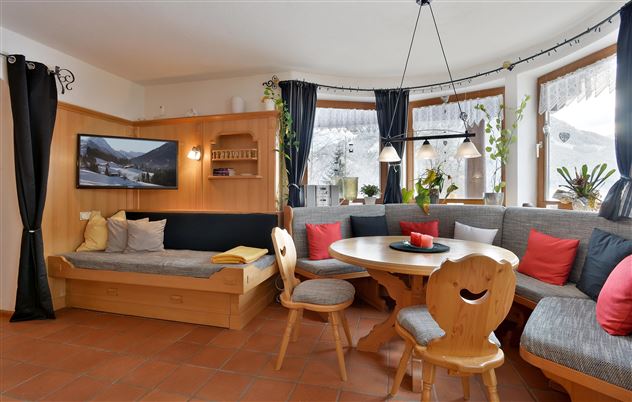 Appartement-Sibylle-Kirchberg-Wohnzimmer