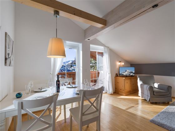 Appartement_Ski_und_Ski_Out_Klausen_Kirchberg_Wohn