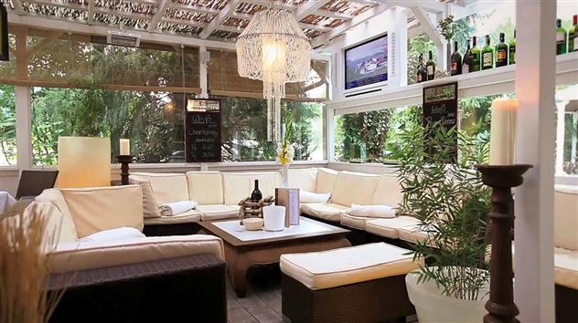 Asado's Steakhouse Champagner-Lounge