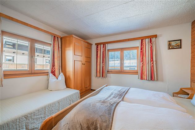 Schlafzimmer 1 Seitenansicht