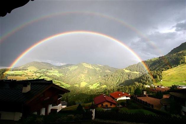 Aussicht mit Regenbogen