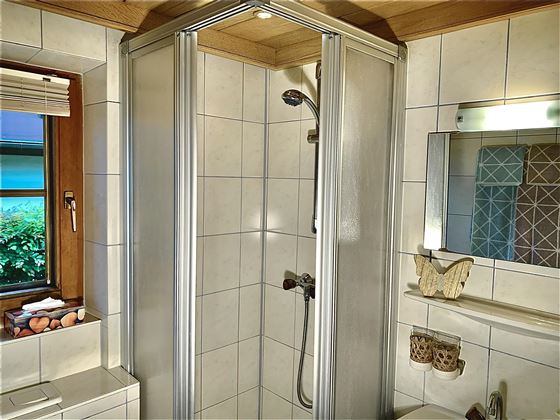 Bad/Dusche/WC