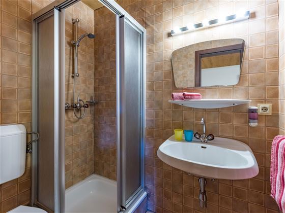 Badezimmer 3-Bett