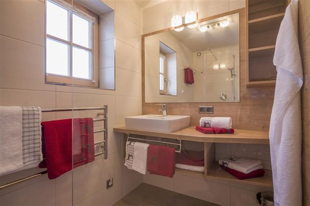 Badezimmer 2