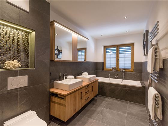 Badezimmer 1