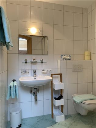 Badezimmer 1
