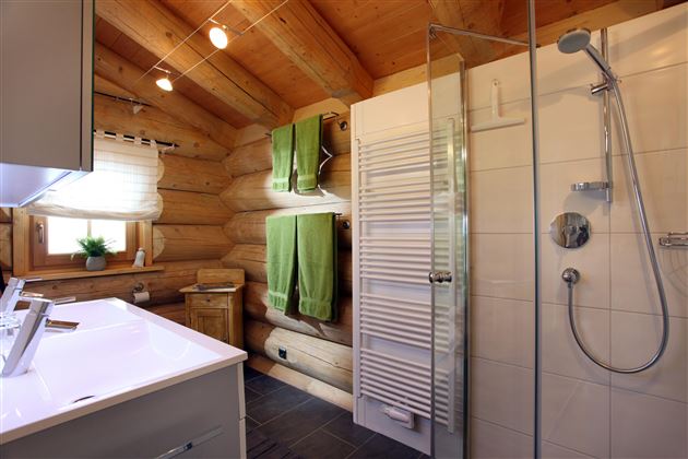 Badezimmer 1