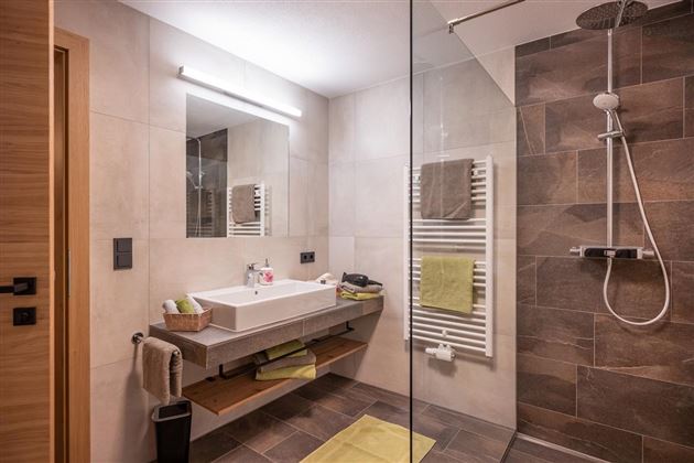 Badezimmer Appartement 1