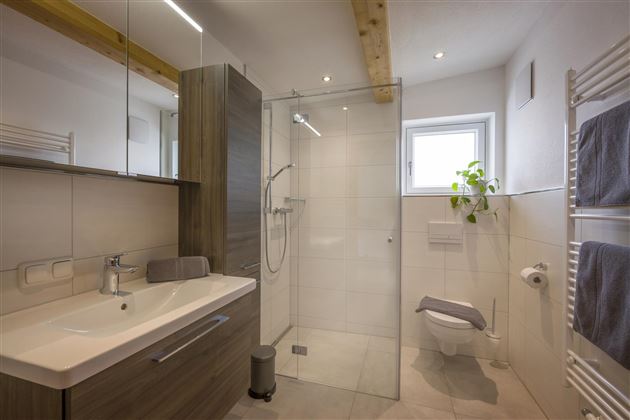 Badezimmer groß
