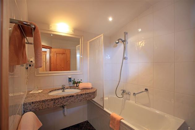 Badezimmer Hahnenkamm