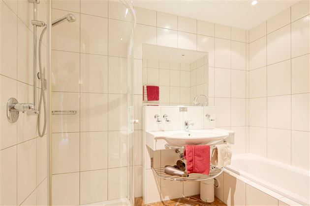 Badezimmer Suite