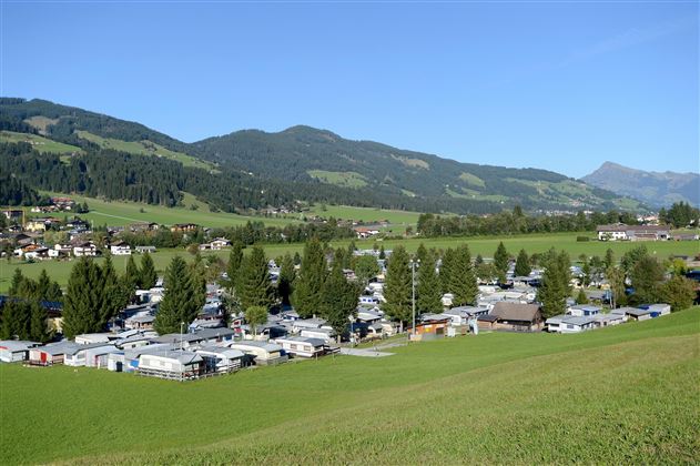 Campingplatz Sommeransicht 1