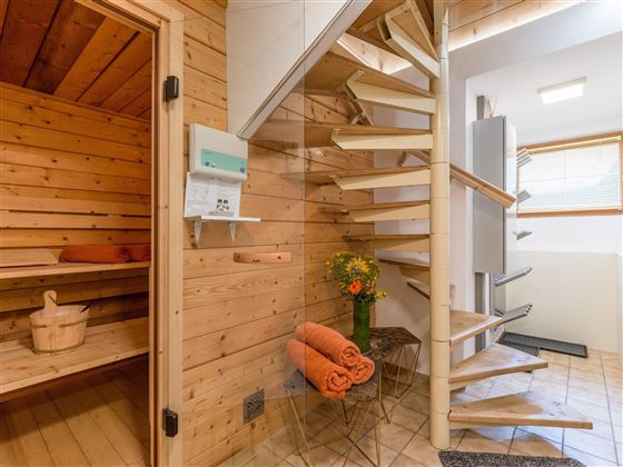 Chalet_Berta_Bichling_40_Westendorf_Sauna_Schuhtro