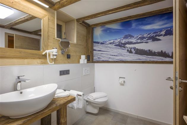 Chalet_Felsbichl_Haus_12_Woergl_Badezimmer