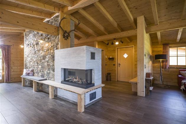 Chalet_Felsbichl_Haus_12_Woergl_Kamin