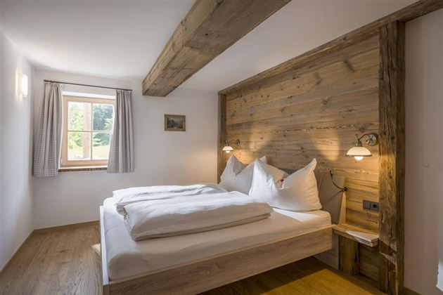 Chalet_Felsbichl_Haus_12_Woergl_Schlafzimmer