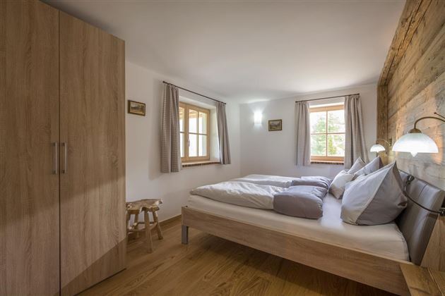 Chalet_Felsbichl_Haus_12_Woergl_Schlafzimmer_4