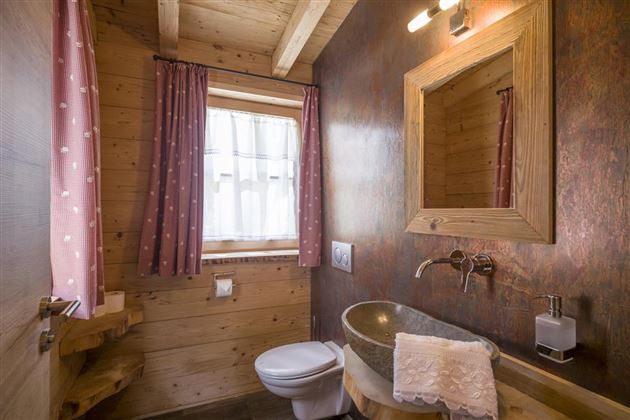 Chalet_Felsbichl_Haus_12_Woergl_WC