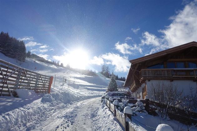 Chalet_Katharina_Strasse-Piste