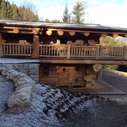 Chalet, Pespektive Seite Eingang Apartment