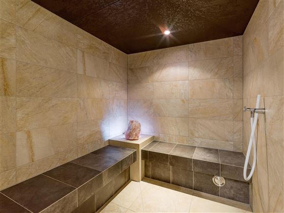 Damfbad Hotel Glockenstuhl in Westendorf