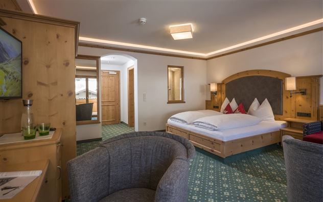 Doppelzimmer_Zirbe