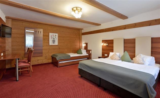 Dreibettzimmer