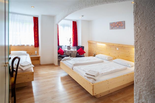 Triple bedroom