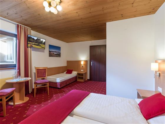 Dreibettzimmer