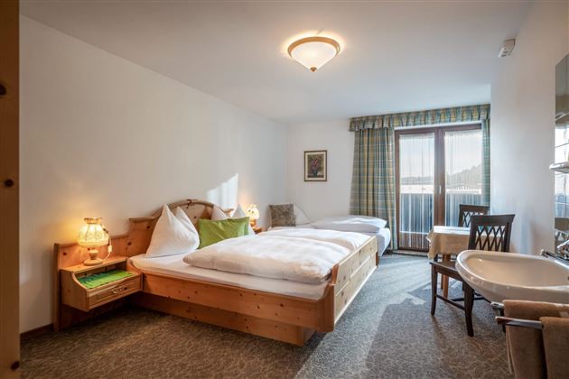Dreibettzimmer