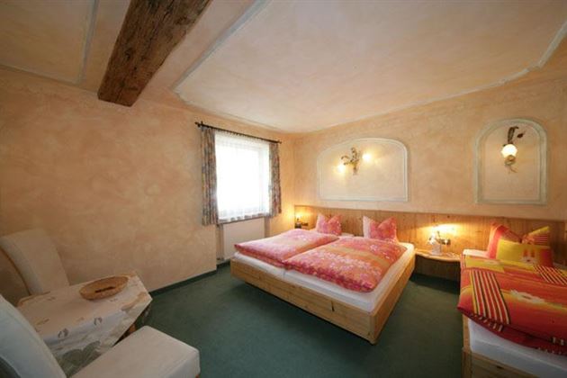 Dreibettzimmer