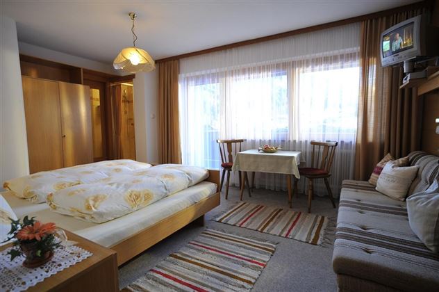 Dreibettzimmer
