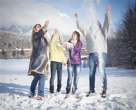Familienspaß im Schnee