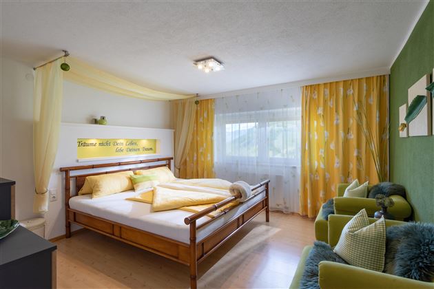 Familienwohnung_Schlafzimmer
