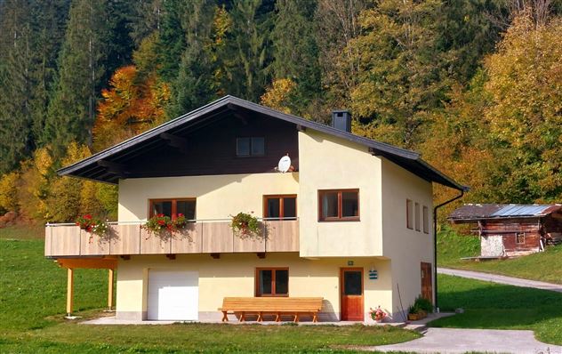 Aussenansicht im Spätsommer